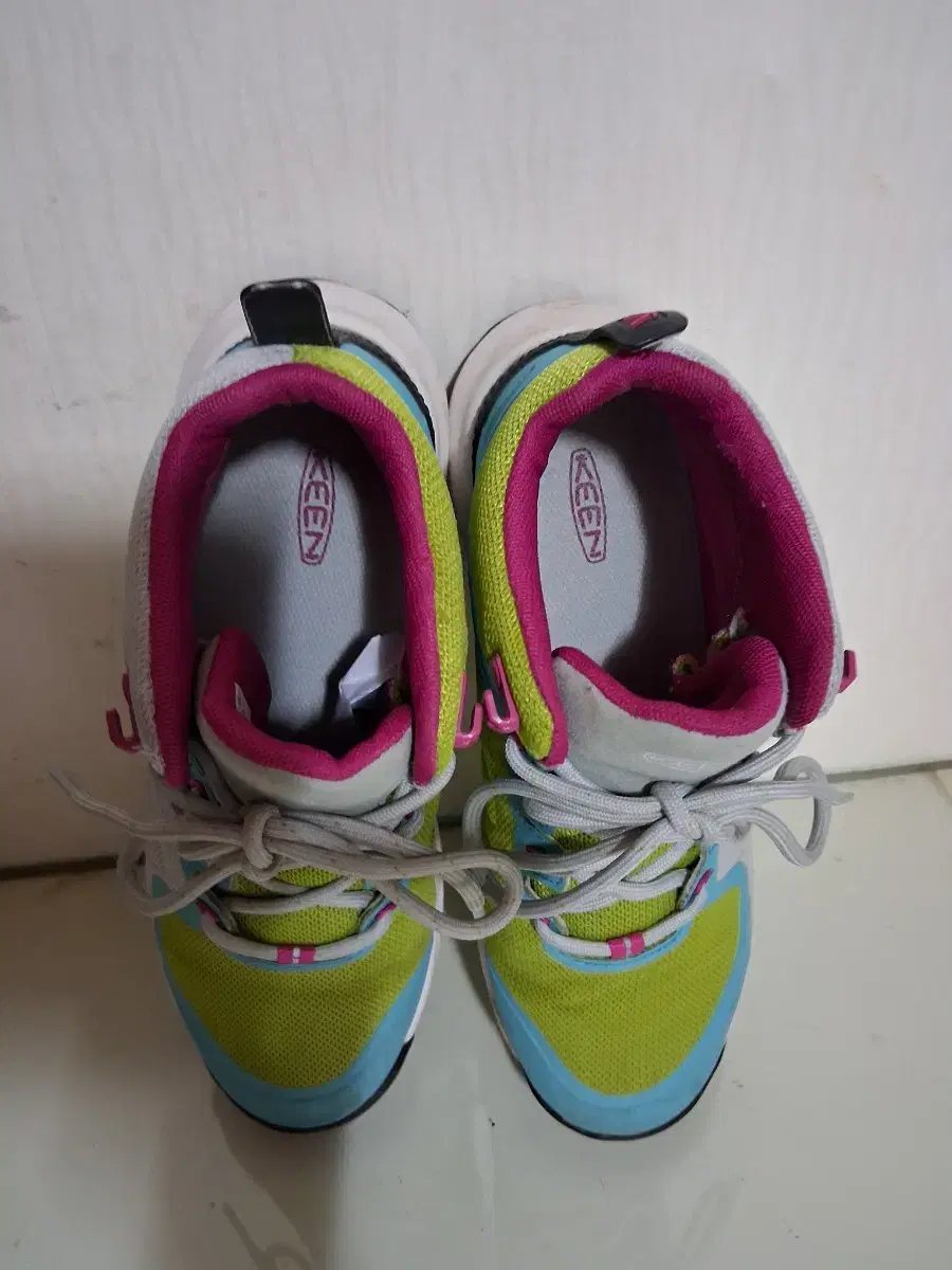 thumbnail-6